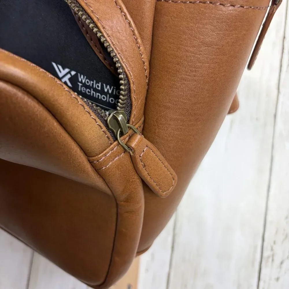 Unbranded this stylish